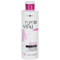 Eugene Perma Cycle Vital Shampooing Eclat Couleur - Шампунь для окрашенных волос, с экстрактом какао-бобов, 250 мл
Eugene Perma Cycle Vital Shampooing Eclat Couleur - Шампунь для окрашенных волос, с экстрактом какао-бобов, 250 мл