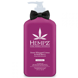 Фото Hempz Hair Care Sweet Whipped Creme Wild Berry Herbal Body Moisturizer - Молочко для тела, Взбитые Сливки и Дикие Ягоды, 500 мл
