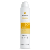 Солнцезащитный водостойкий прозрачный спрей для тела Transparent Spray SPF50 200 мл 4763₽