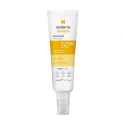 Фото Солнцезащитное средство с нежностью шелка для лица REPASKIN SILK TOUCH Facial Sunscreen SPF 50, 50 мл