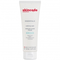 Фото Skincode Essentials SOS Oil Control Clarifying Wash - Очищающее средство для жирной кожи, 125 мл