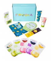 Frudia - Набор «Магия фруктов» (ночная маска 5 мл + диски 3 мл + маска 20 мл + пенка-моти 30 г + крем для рук 30 г + крем для лица 10 г)