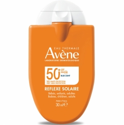 Фото Солнцезащитная компакт-эмульсия для всей семьи SPF 50+, 30 мл