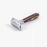 Metzger Corolwood - Безопасная бритва с двойным лезвием и деревянным разноцветным основанием - фото 1