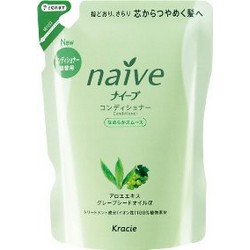Фото Kracie Naive Aloe&Grape Oil Balsam Pack - Бальзам-ополаскиватель для нормальных волос, с Алоэ, 400 мл.