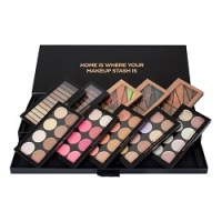 

Makeup Revolution Palette Vault - Набор для макияжа