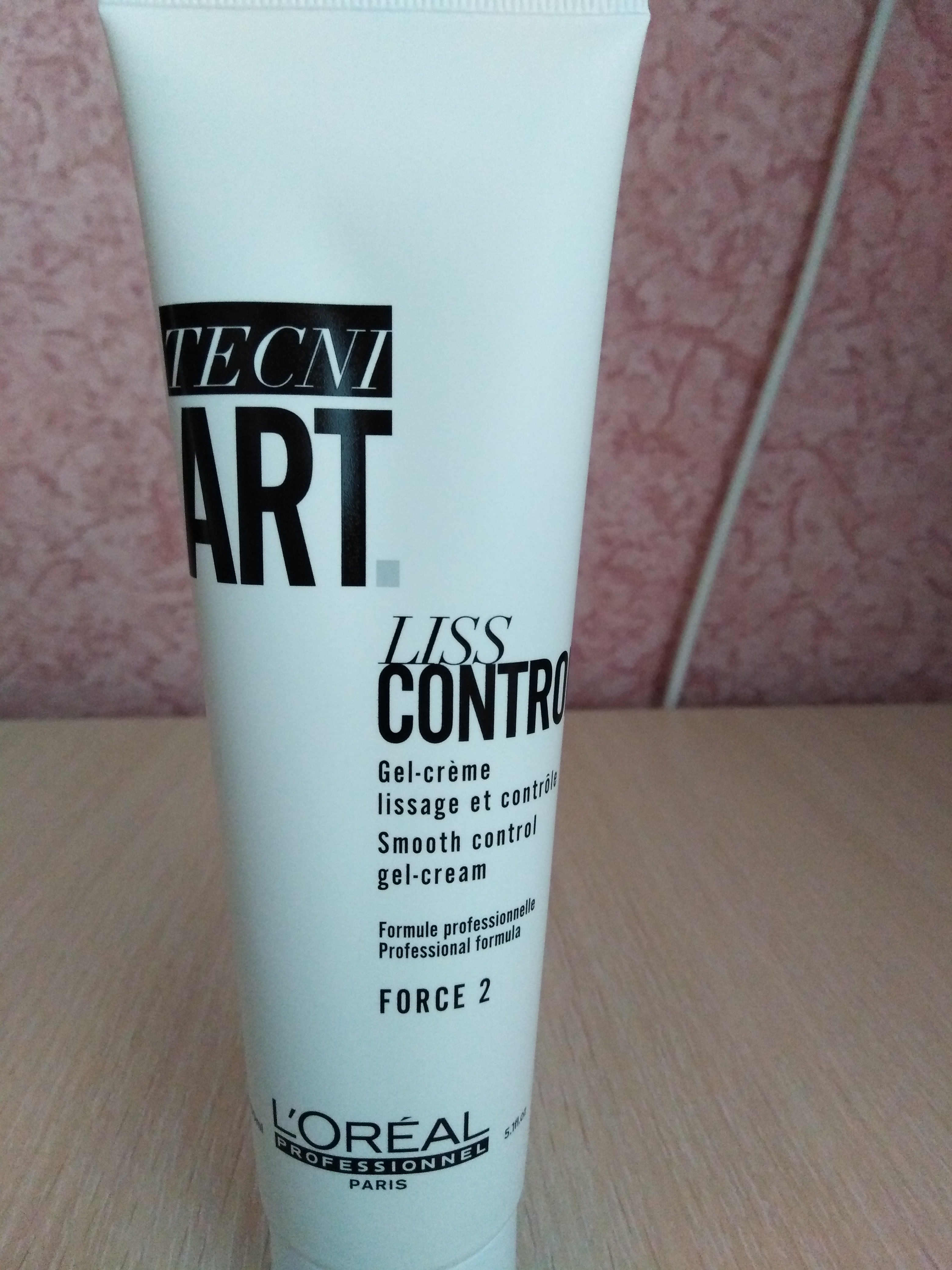 Tecni art liss control. Liss Control Loreal. Liss Control.